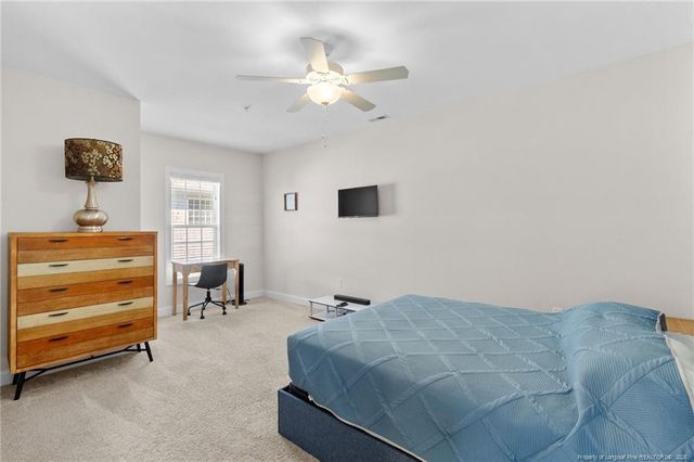 288 Gallery Drive 301, Spring Lake, NC 28390