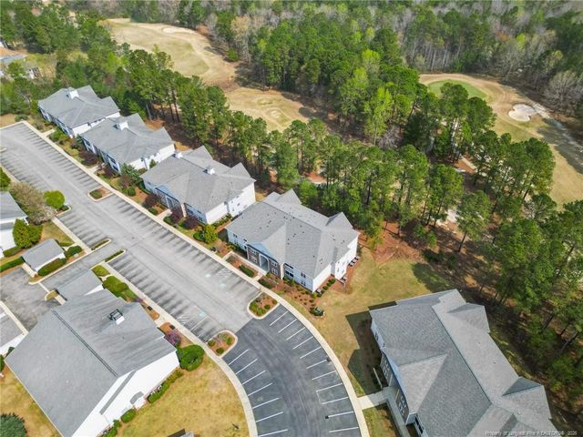 288 Gallery Drive 301, Spring Lake, NC 28390