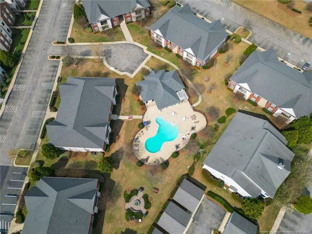 288 Gallery Drive 301, Spring Lake, NC 28390