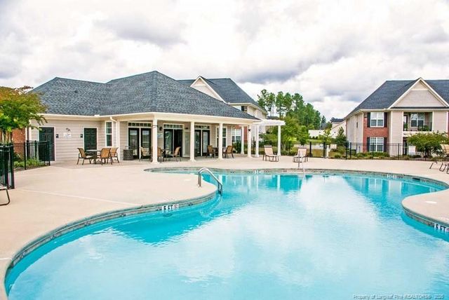 288 Gallery Drive 301, Spring Lake, NC 28390