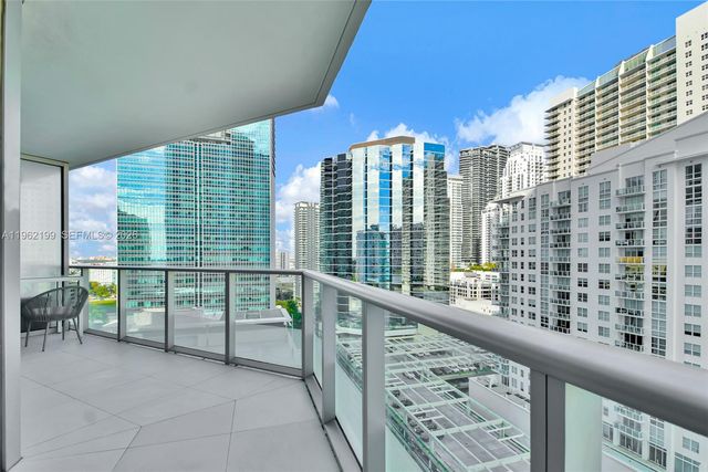 1300 Brickell Bay Dr 1910, Miami, FL 33131