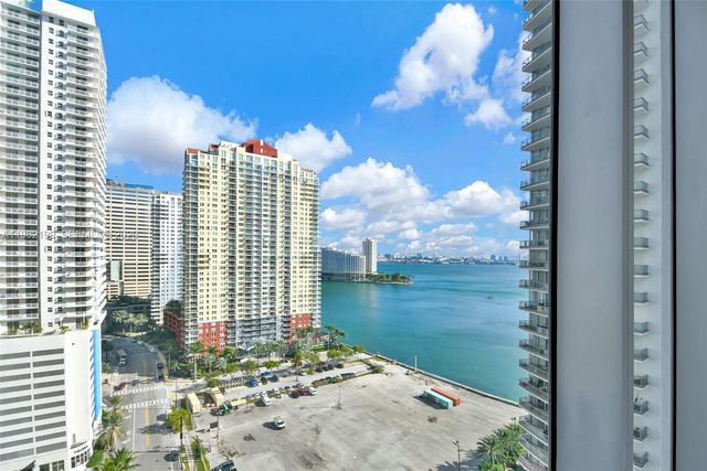1300 Brickell Bay Dr 1910, Miami, FL 33131
