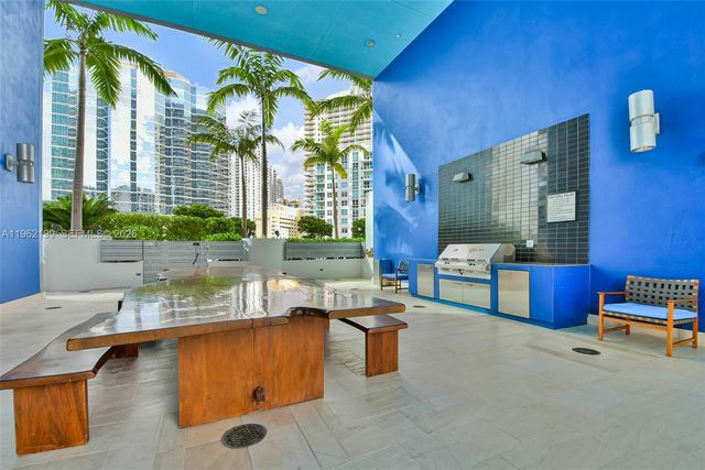 1300 Brickell Bay Dr 1910, Miami, FL 33131