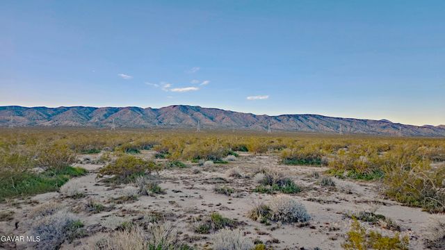 Rose Avenue, Mojave, CA 93501