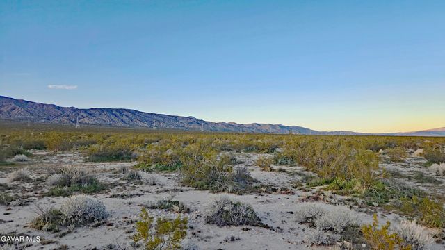 Rose Avenue, Mojave, CA 93501