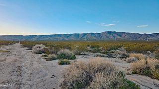 Rose Avenue, Mojave, CA 93501