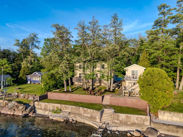 168 Maquam Shore Road, Swanton, VT 05488