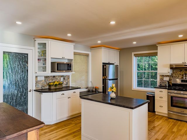 168 Maquam Shore Road, Swanton, VT 05488
