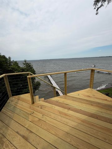 168 Maquam Shore Road, Swanton, VT 05488