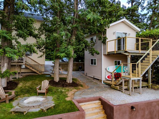 168 Maquam Shore Road, Swanton, VT 05488