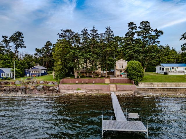 168 Maquam Shore Road, Swanton, VT 05488