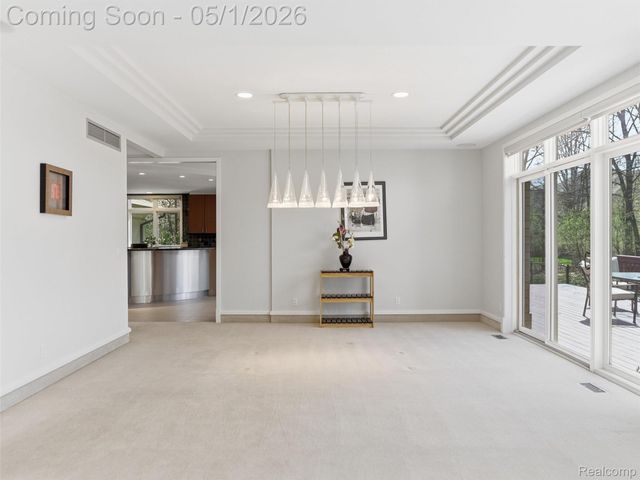 8390 Warwick Groves Court, Grand Blanc Charter Township, MI 48439