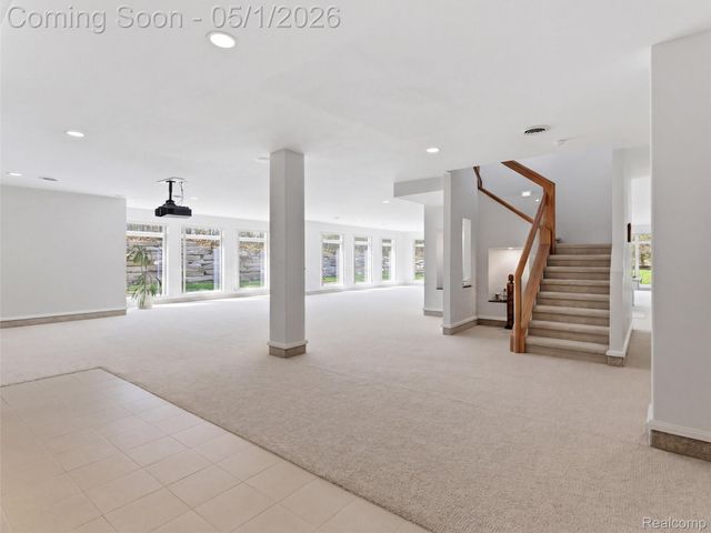 8390 Warwick Groves Court, Grand Blanc Charter Township, MI 48439