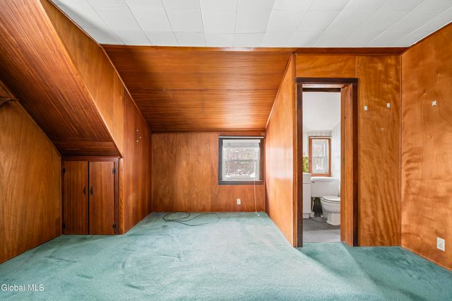 268 E Maryland Avenue, East Greenbush, NY 12144