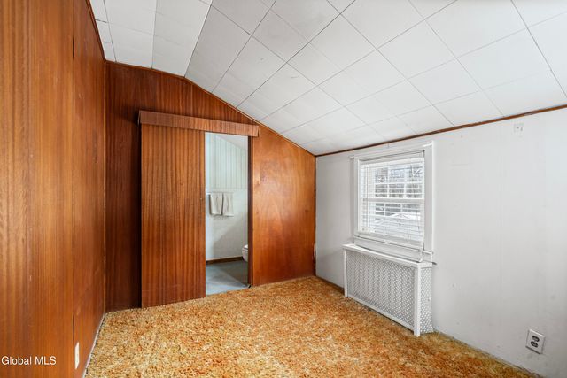 268 E Maryland Avenue, East Greenbush, NY 12144