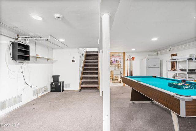 268 E Maryland Avenue, East Greenbush, NY 12144