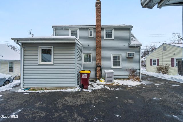 268 E Maryland Avenue, East Greenbush, NY 12144