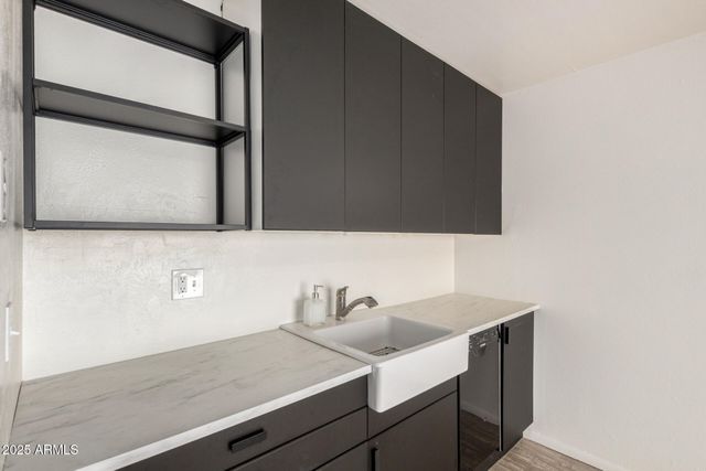 2270 E ALPINE Avenue, Mesa, AZ 85204