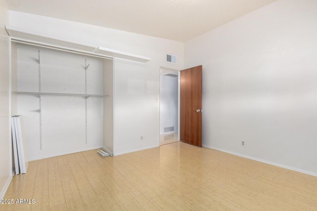 2270 E ALPINE Avenue, Mesa, AZ 85204