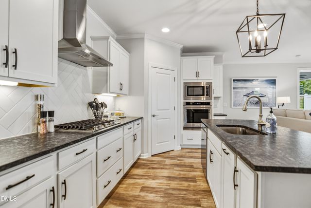 717 Churton Place, Cary, NC 27518
