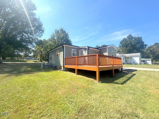 2207 Troendly Street, Burlington, NC 27217