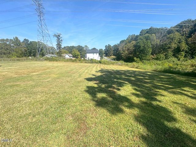 2207 Troendly Street, Burlington, NC 27217