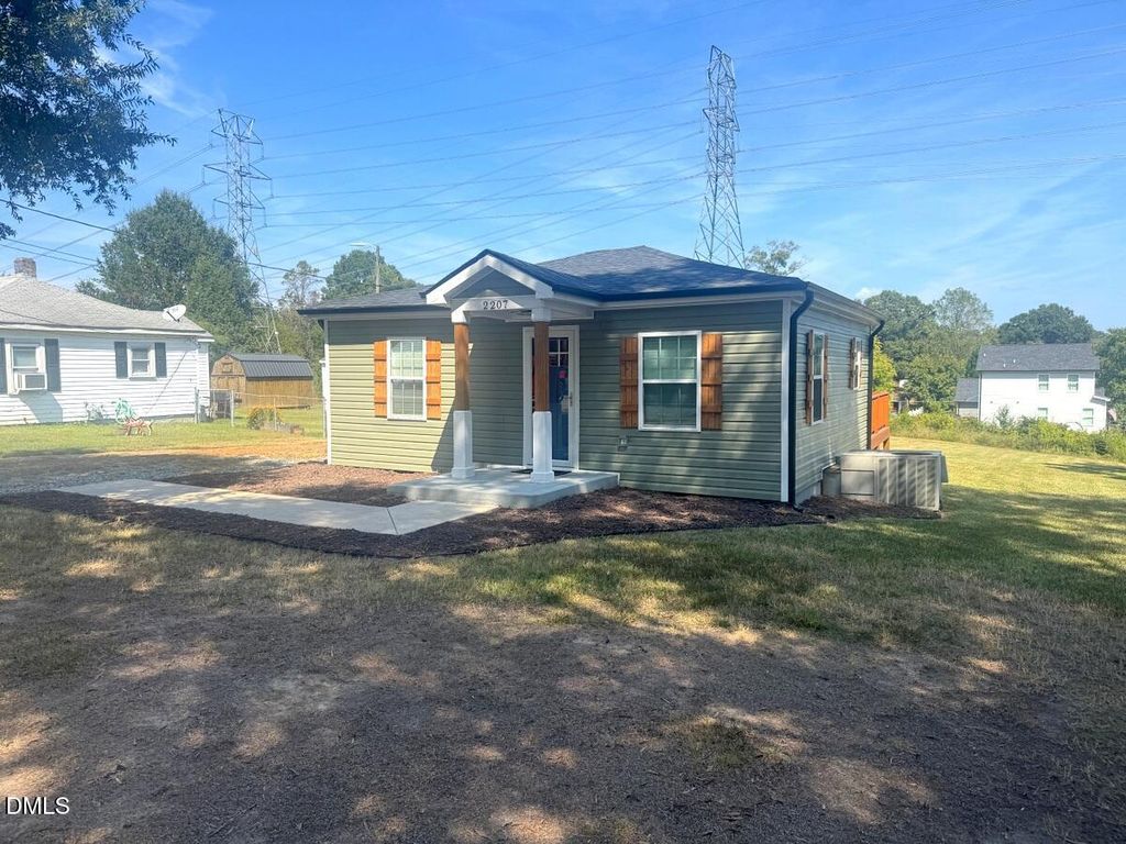 2207 Troendly Street, Burlington, NC 27217