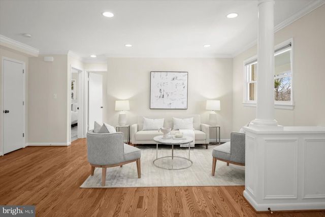 2429 N POTOMAC ST, Arlington, VA 22207