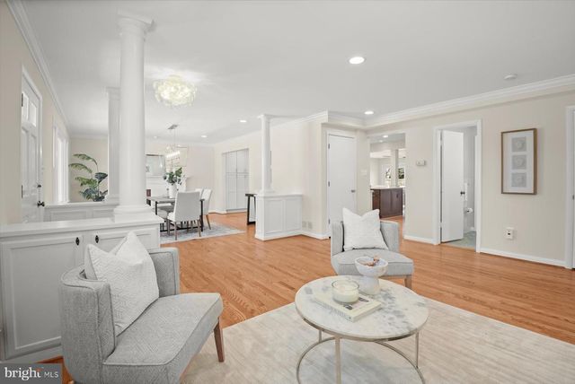 2429 N POTOMAC ST, Arlington, VA 22207