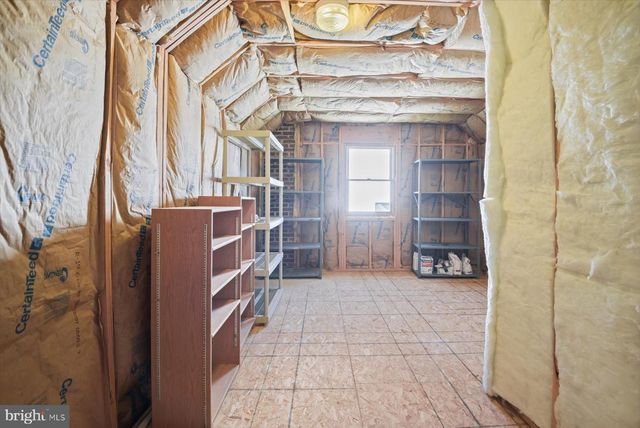 2429 N POTOMAC ST, Arlington, VA 22207