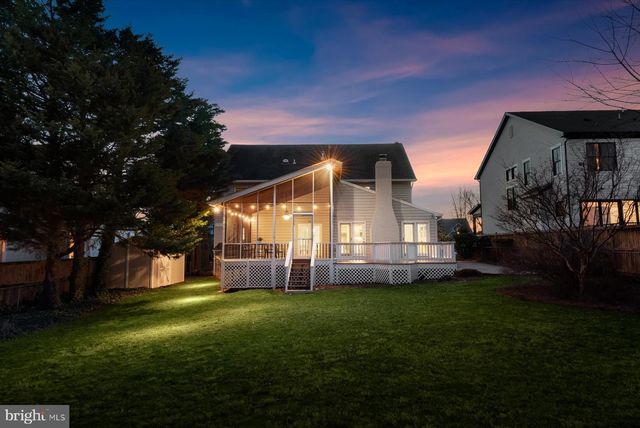 2429 N POTOMAC ST, Arlington, VA 22207