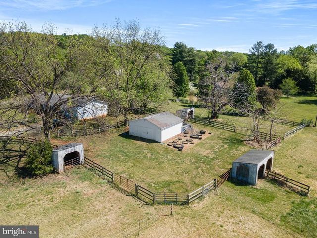 12101 GREENWOOD RD, Orange, VA 22960