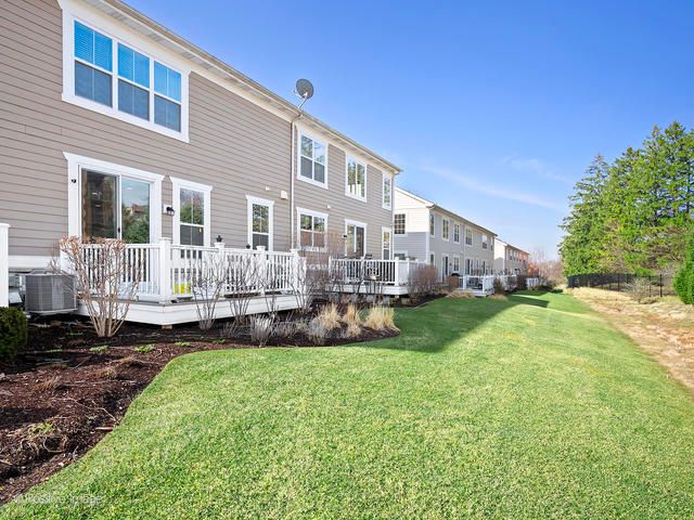 3728 Provenance Way, Northbrook, IL 60062