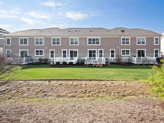 3728 Provenance Way, Northbrook, IL 60062