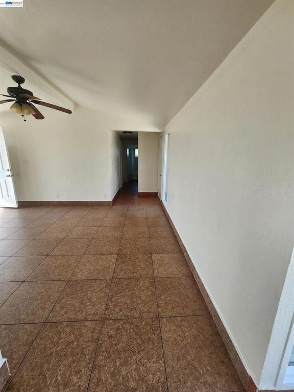 Image 11 of property listing at 1238 Maryland Ave, Los Banos, CA 93635
