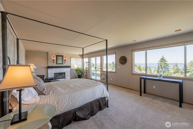 9297 44th Avenue SW, Seattle, WA 98136
