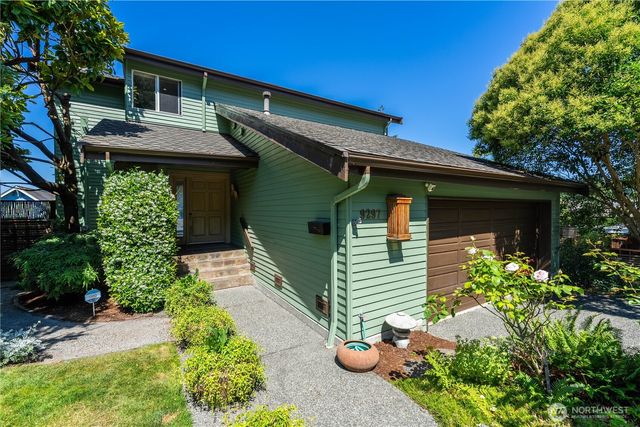 9297 44th Avenue SW, Seattle, WA 98136