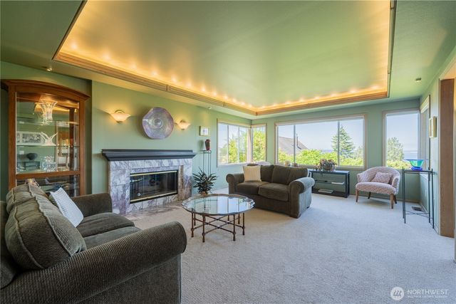 9297 44th Avenue SW, Seattle, WA 98136