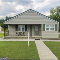 10534 Commerce, Summerville, GA 30747