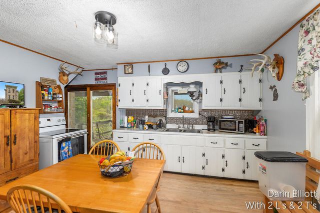 4522 Nickleplate Road, Ionia, MI 48846