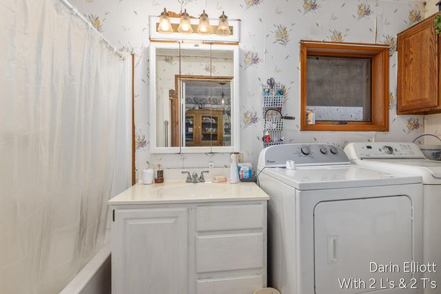 4522 Nickleplate Road, Ionia, MI 48846
