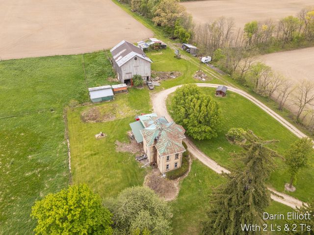 4522 Nickleplate Road, Ionia, MI 48846