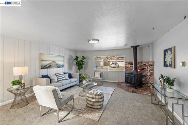 5447 Farina Ln, Fremont, CA 94538
