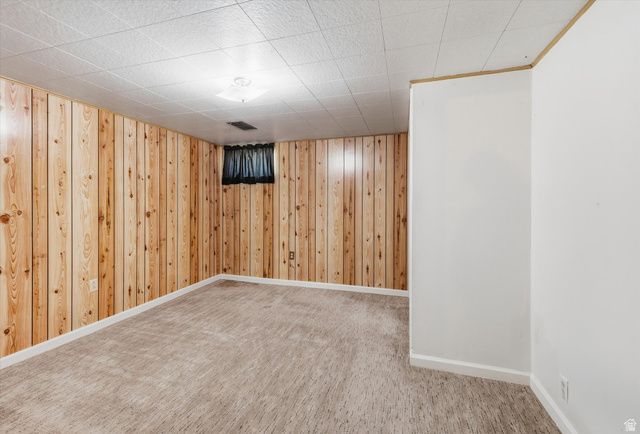 555 W 300 N, Clearfield, UT 84015