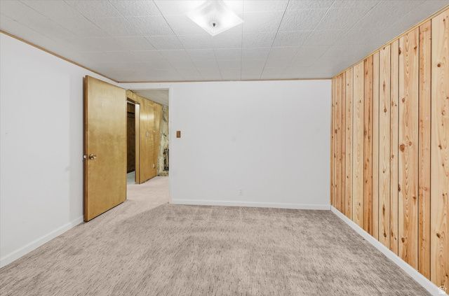 555 W 300 N, Clearfield, UT 84015