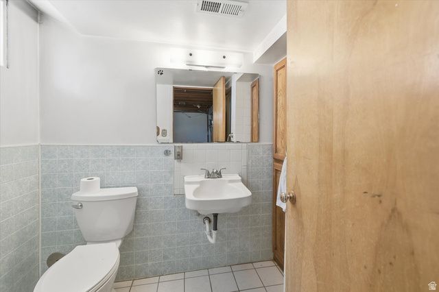 555 W 300 N, Clearfield, UT 84015