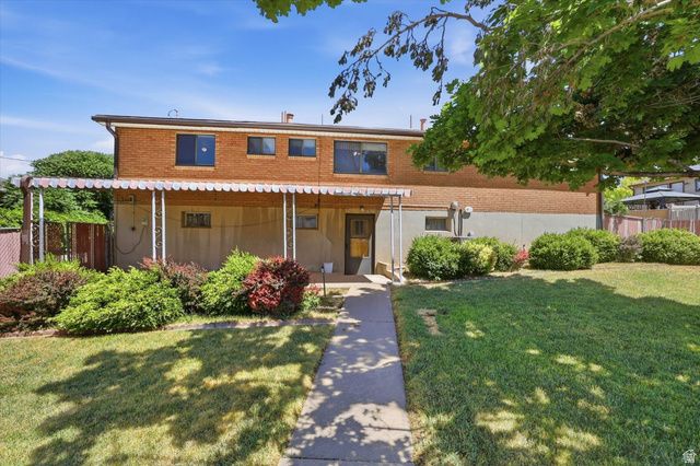 555 W 300 N, Clearfield, UT 84015