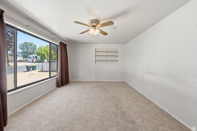 555 W 300 N, Clearfield, UT 84015