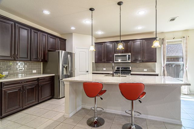 2720 Gulf Shore Drive, Lewisville, TX 75067