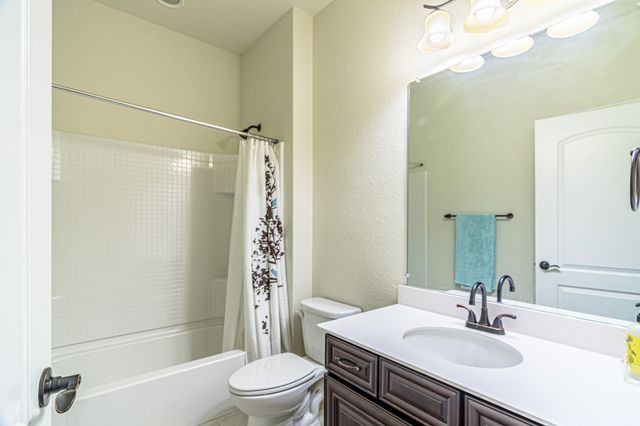 2720 Gulf Shore Drive, Lewisville, TX 75067